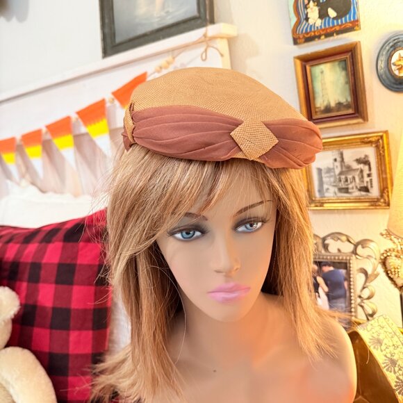 1950's Fascinator hat by Coralie - Picture 11 of 17